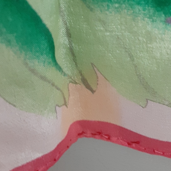 Silk scarf - Picture 5 of 6